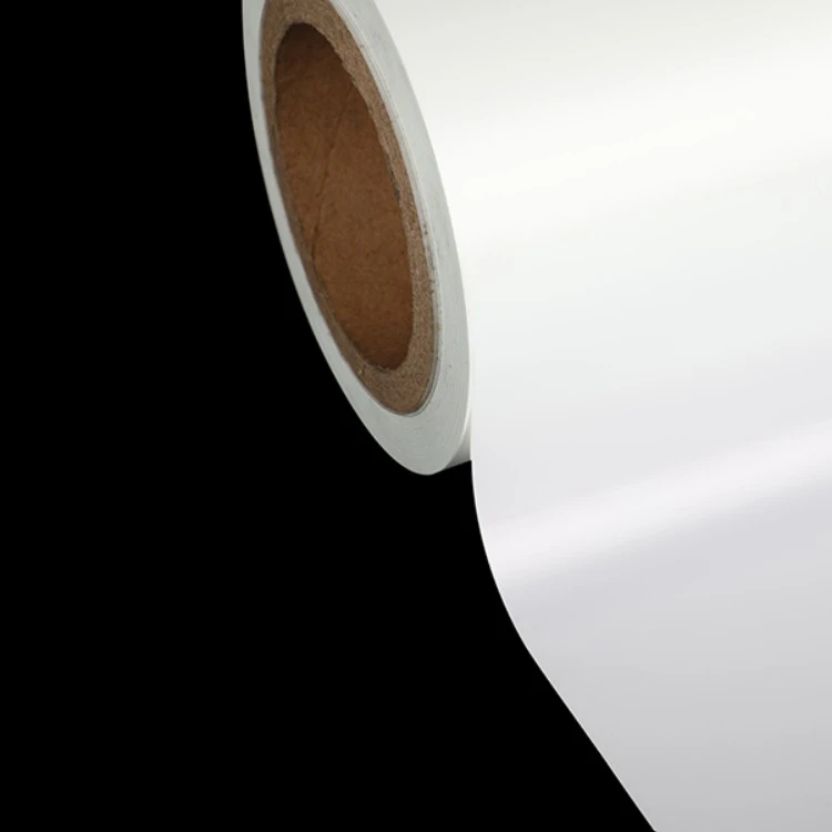 Wie verbessert die matte BOPET-Folie die Verpackungsleistung und die visuelle Attraktivität?